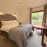 Allison House 16