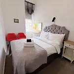 Allison House 16
